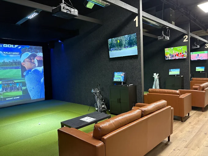 Back Nine Indoor Golf 